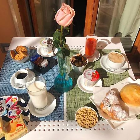 Effe Oda ve Kahvaltı 4*